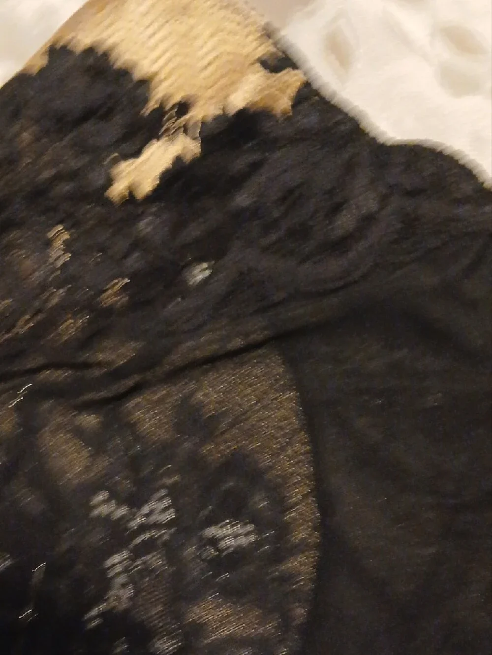 Victorias Secret Black Lace Garter Belt with Gold Underlay - Picture 5 of 7